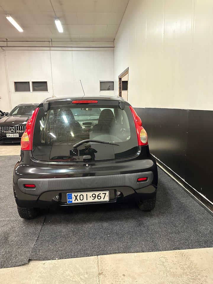 Peugeot 107 1.0